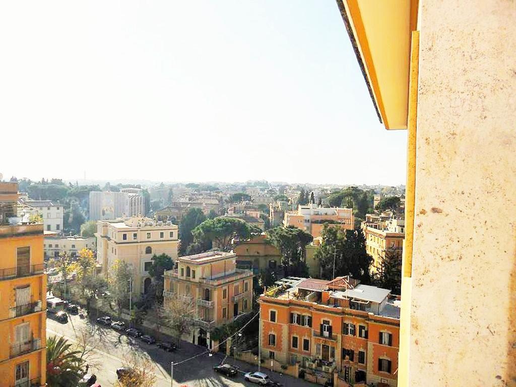 Vittorino 3* Rome